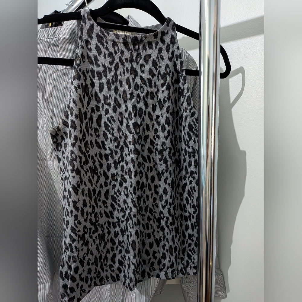 Women's White House Black Market Sleeveless Animal Print Top  S